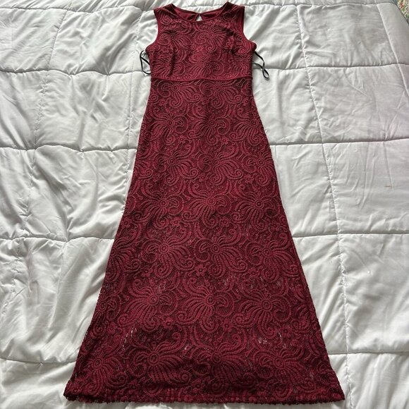 Enfocus Studio Womens 8 Burgundy Lace Maxi Dress Sleeveless Elegant Formal Gown - Picture 1 of 7